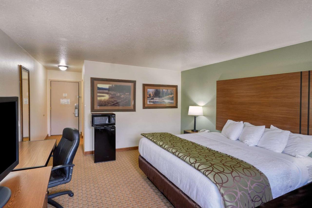 The Ridgeline Hotel At Yellowstone, Ascend Hotel Collection Gardiner Esterno foto
