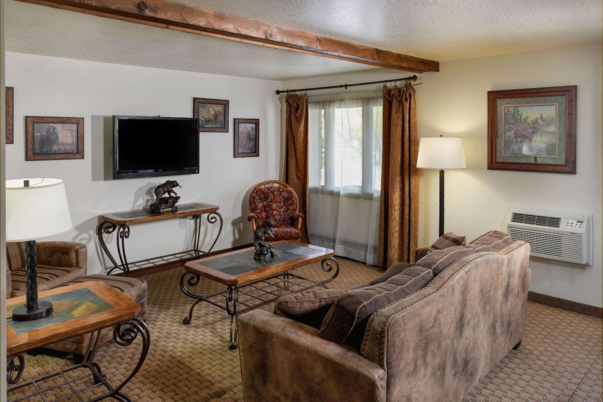 The Ridgeline Hotel At Yellowstone, Ascend Hotel Collection Gardiner Esterno foto