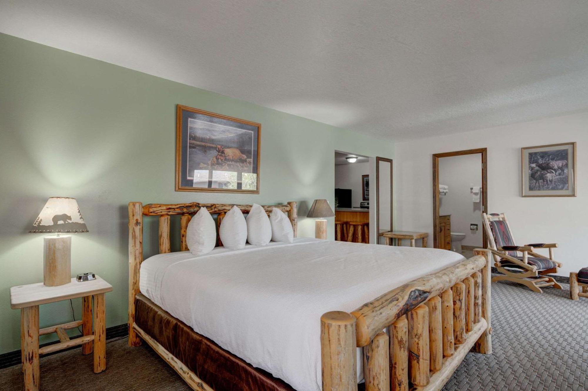 The Ridgeline Hotel At Yellowstone, Ascend Hotel Collection Gardiner Esterno foto