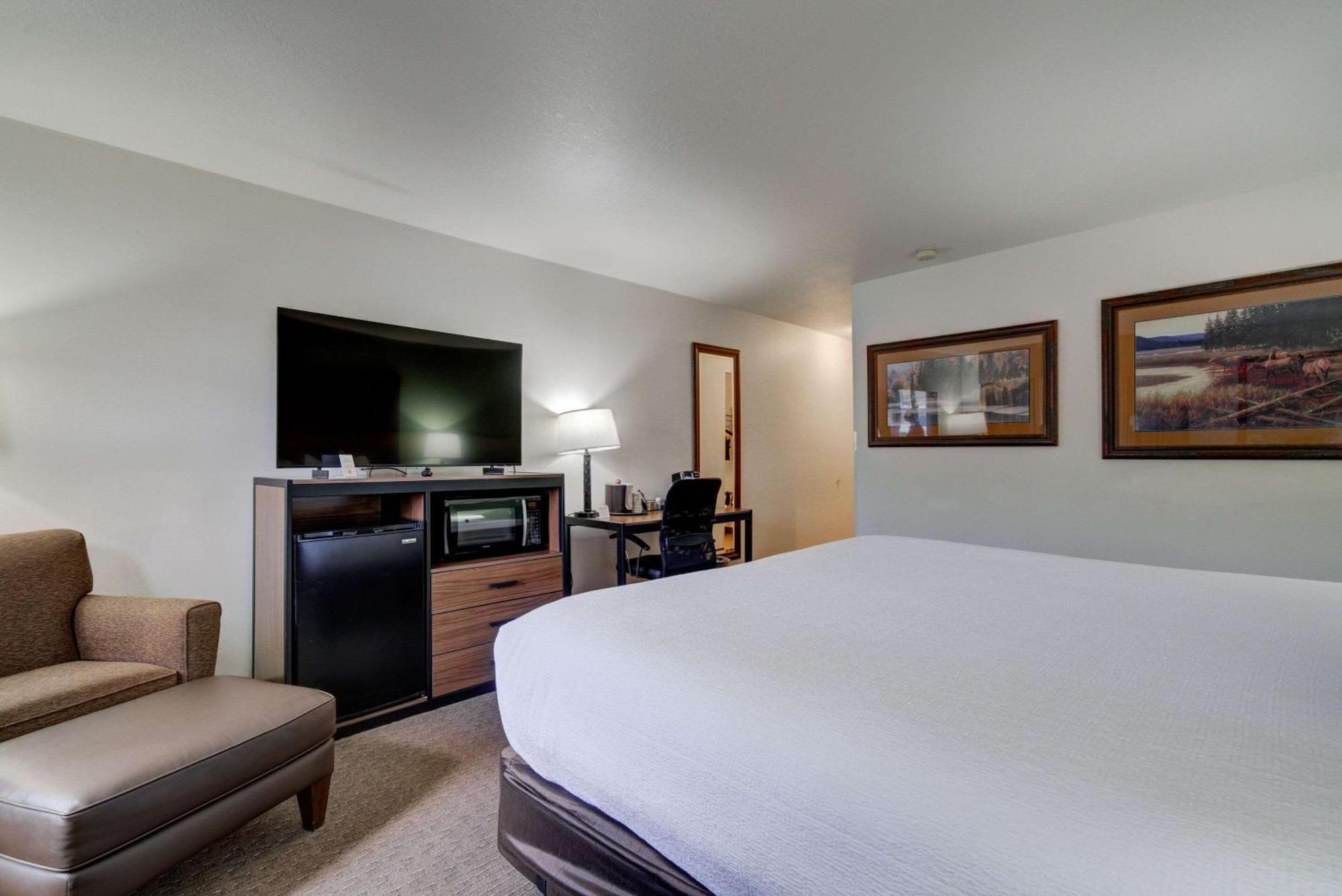 The Ridgeline Hotel At Yellowstone, Ascend Hotel Collection Gardiner Esterno foto
