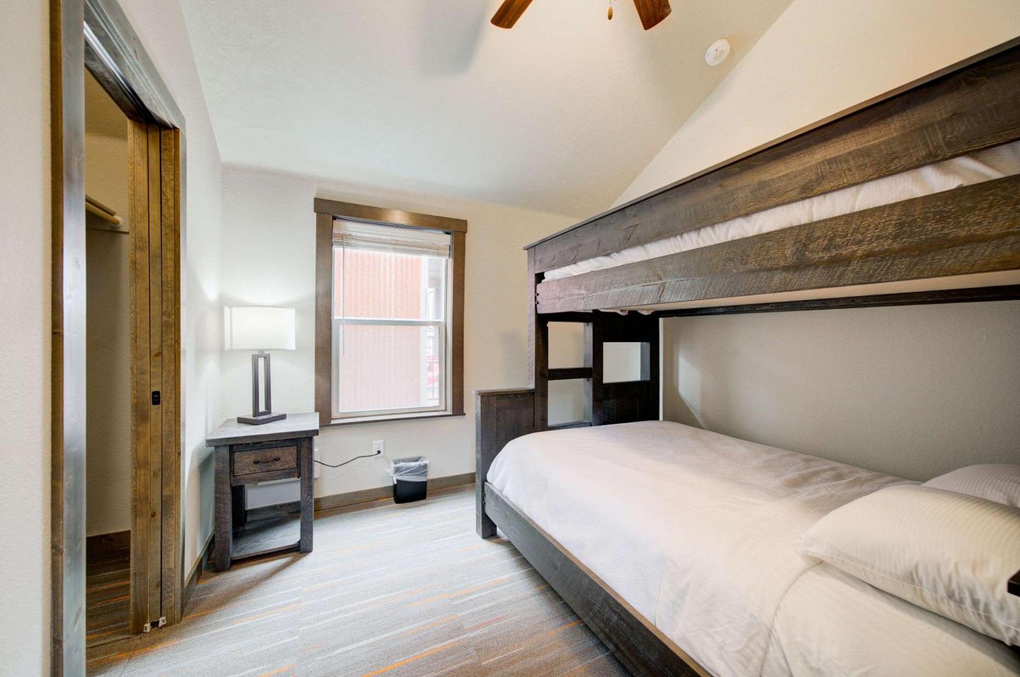 The Ridgeline Hotel At Yellowstone, Ascend Hotel Collection Gardiner Esterno foto